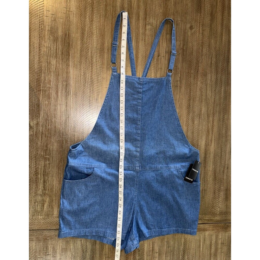 NWT Torrid Blue Chambray Denim Shortalls Overalls Square Neck Size 1X 14-16 NEW - Picture 9 of 16